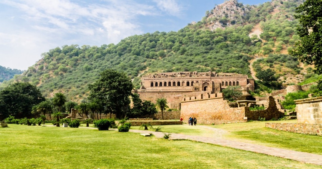 haunted places in India